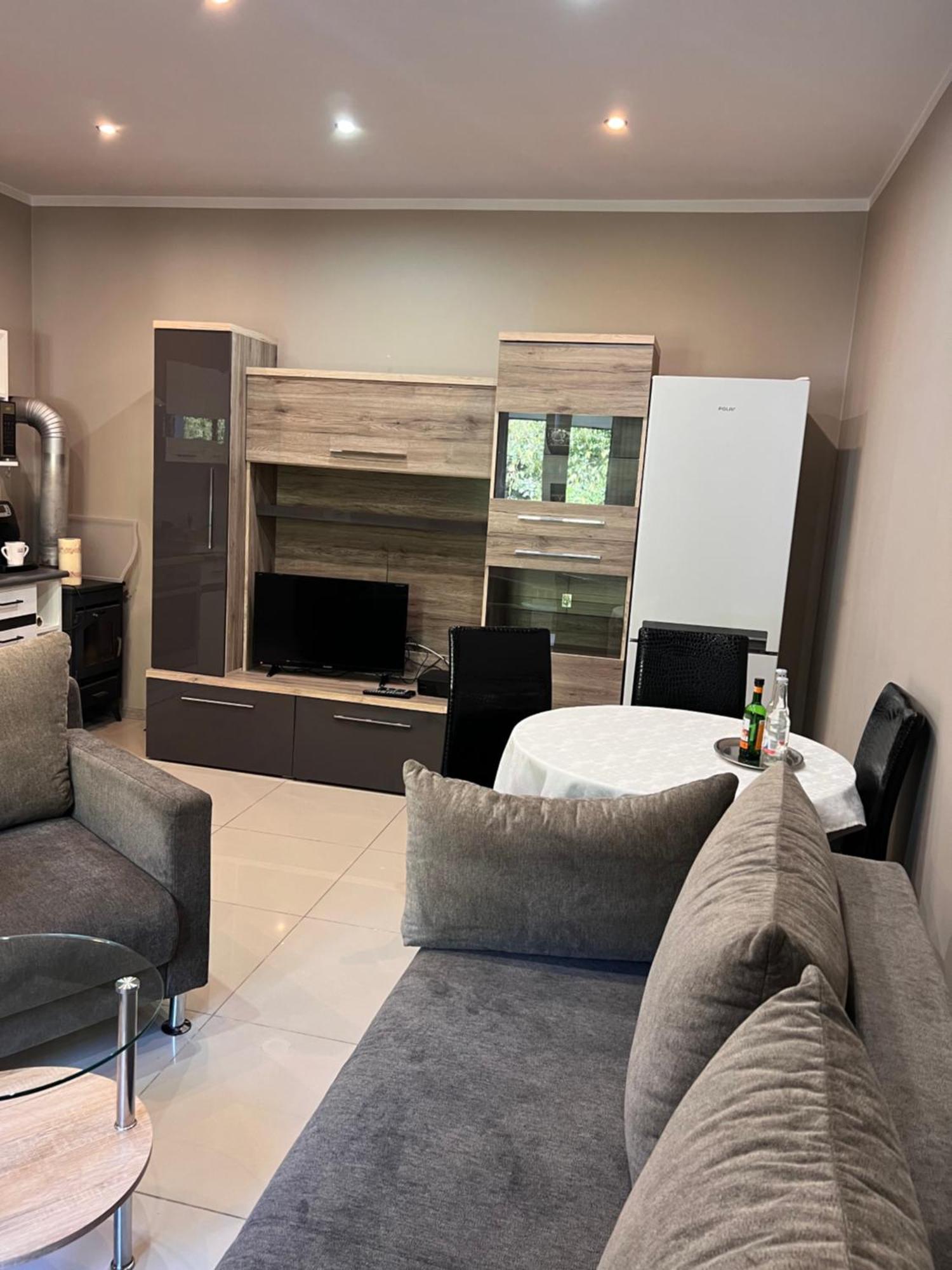 Look Of Dreams - Apartament Milowice Sosnowiec Luaran gambar